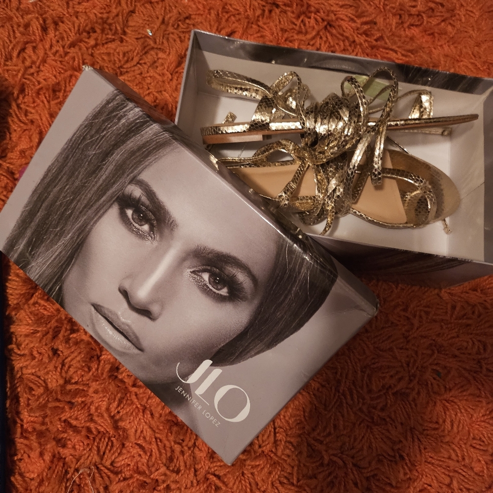 JLO women lace up sandals - Picture 9 of 10